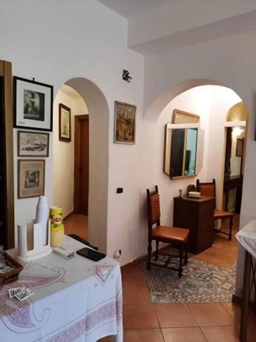 B B Casa Vacanze Il Pino Di Pino Ласкари Экстерьер фото
